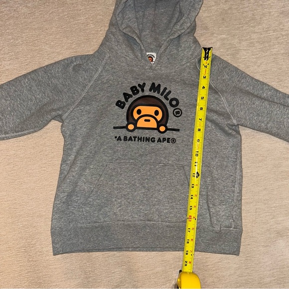 (Sold) Bape Gray Baby Milo Kids Hoodie Size 7-9 - Picture 2 of 6